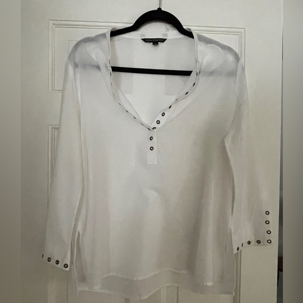 Beautiful cotton top